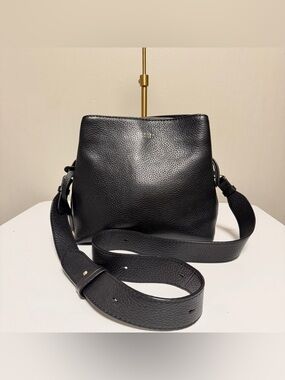 Radley London Duke’s Place Black Leather Medium Compartment Crossbody Bag Purse